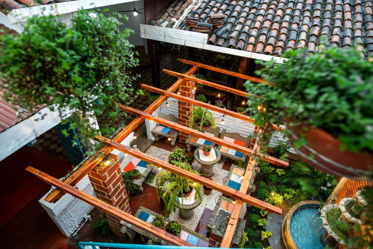 Hostal Victoria غرناطة المظهر الخارجي الصورة