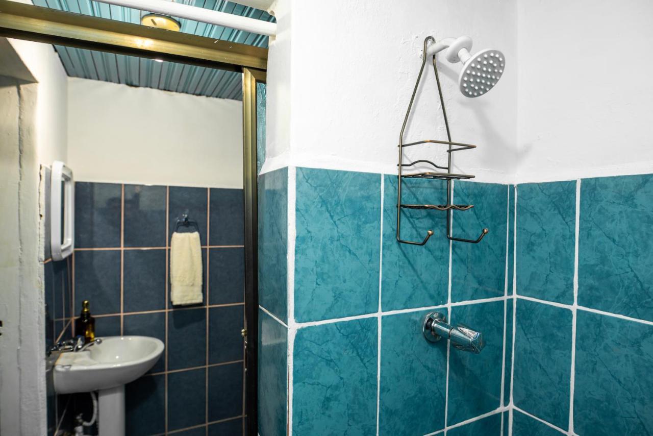 Hostal Victoria غرناطة المظهر الخارجي الصورة